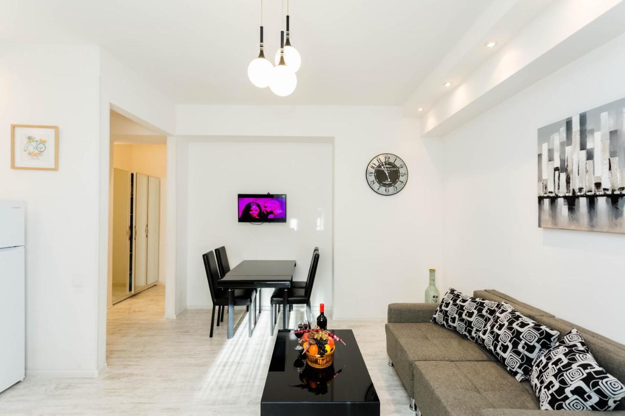 Luxury Apartment In The City Centre Tiflis Exterior foto